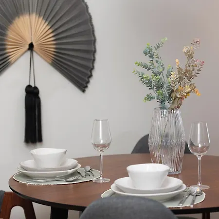 Apartment For 5 Persons In Oporto